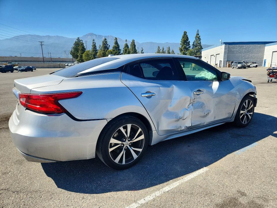 56784316 :رقم المزاد ، 1N4AA6AP2GC433575 vin ، 2016 Nissan Maxima مزاد بيع