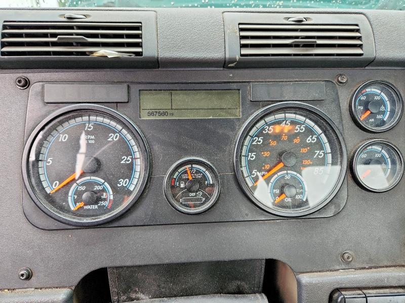 Продаж на аукціоні авто 2018 Freightliner Cascadia 113, vin: 3AKBGADV9JSJL4423, номер лоту: 57109986
