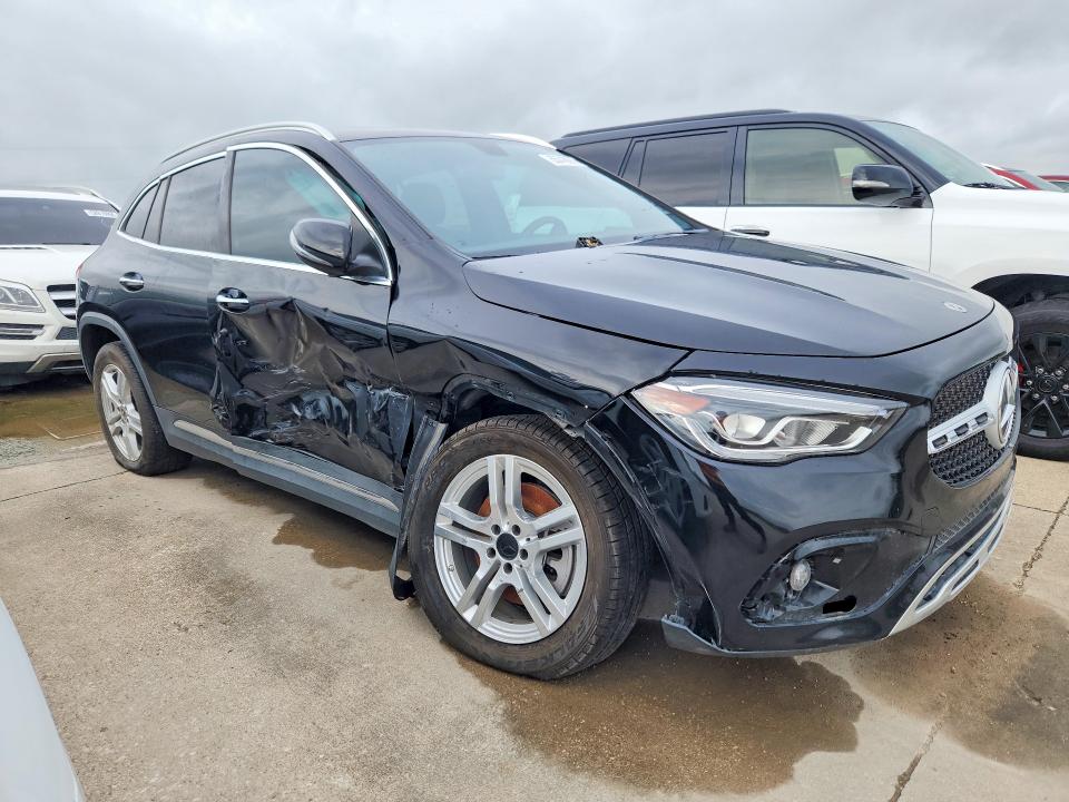 55748096 :رقم المزاد ، W1N4N4GB7NJ318760 vin ، 2022 Mercedes-benz Gla مزاد بيع