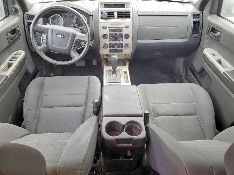 2011 Ford Escape მანქანა იყიდება აუქციონზე, vin: 1FMCU0D7XBKA77003, აუქციონის ნომერი: 52077386
