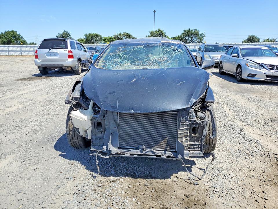 55584776 :رقم المزاد ، KMHDH4AE2DU972317 vin ، 2013 Hyundai Elantra مزاد بيع