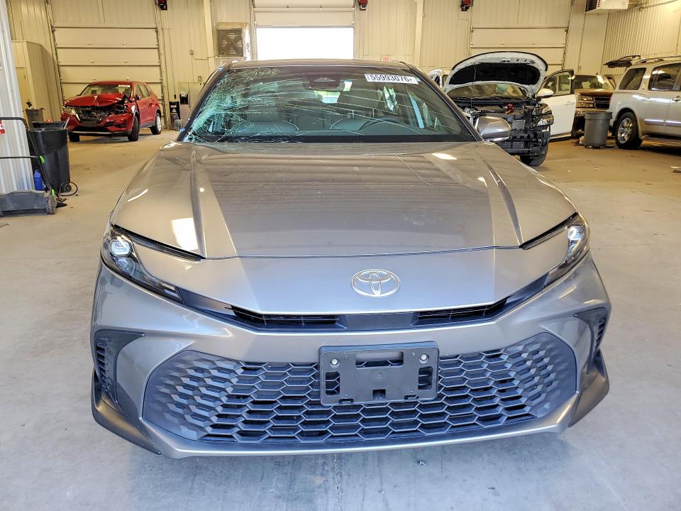 Продажа на аукционе авто 2025 Toyota Camry, vin: 4T1DBADK4SU504636, номер лота: 55993076