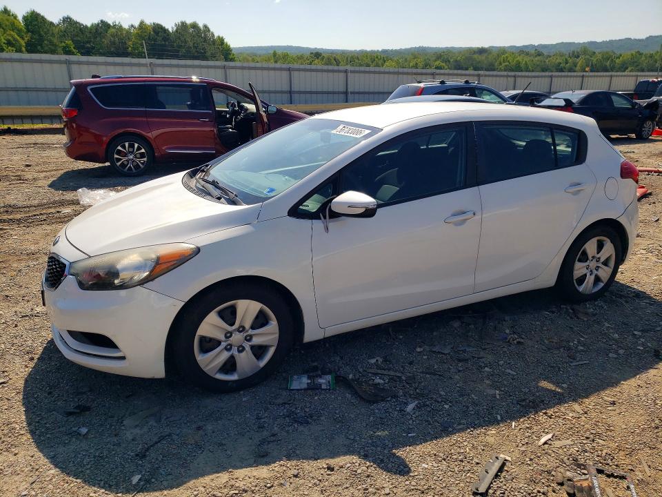 56783086 :رقم المزاد ، KNAFK5A82G5630747 vin ، 2016 Kia Forte مزاد بيع