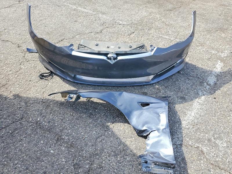 56134286 :رقم المزاد ، 5YJSA1E24LF361632 vin ، 2020 Tesla Model S مزاد بيع