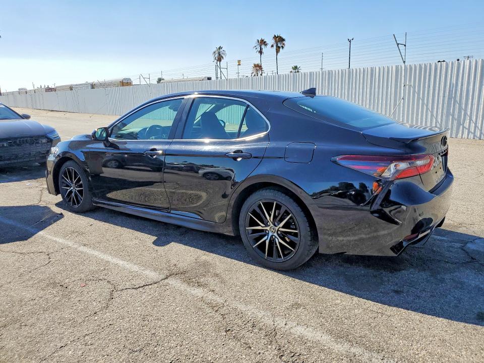 Продажа на аукционе авто 2021 Toyota Camry, vin: 4T1G11AK2MU581030, номер лота: 59074506