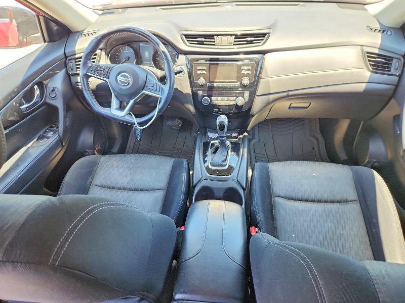 Продажа на аукционе авто 2017 Nissan Rogue, vin: JN8AT2MT4HW390030, номер лота: 55473956