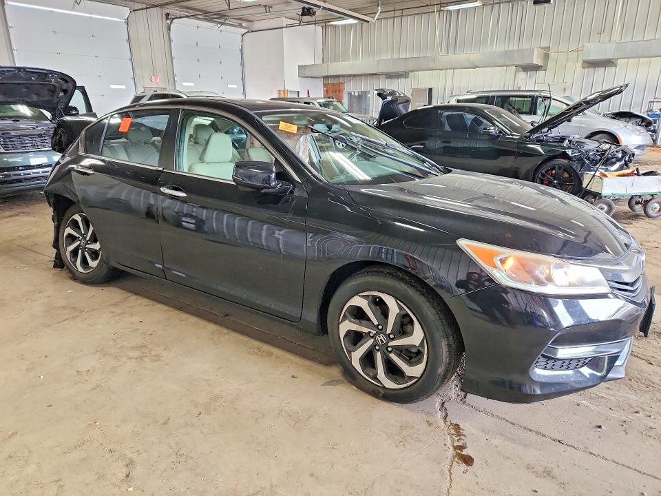 2016 Honda Accord მანქანა იყიდება აუქციონზე, vin: 1HGCR2F86GA244639, აუქციონის ნომერი: 58735076