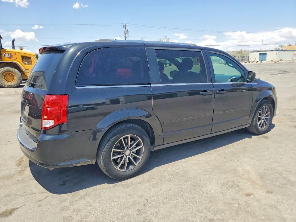 Auction sale of the 2017 Dodge Grand Caravan, vin: 2C4RDGCG5HR716116, lot number: 56354136