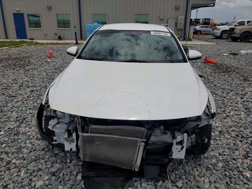 55697726 :رقم المزاد ، 5XXGT4L18GG010088 vin ، 2016 Kia Optima مزاد بيع