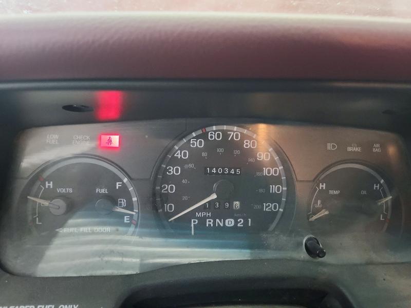 1995 Ford Crown Victoria მანქანა იყიდება აუქციონზე, vin: 2FALP74W3SX158892, აუქციონის ნომერი: 58905446