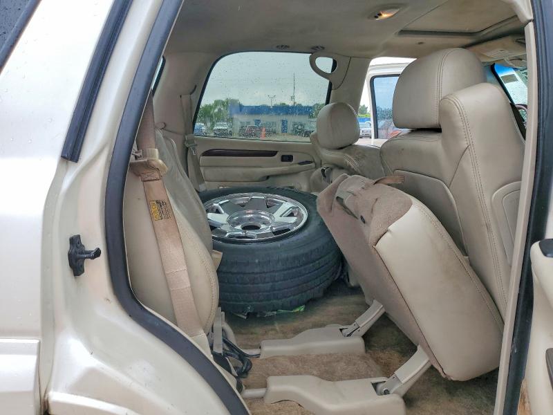 2003 Cadillac Escalade მანქანა იყიდება აუქციონზე, vin: 1GYEC63T73R319718, აუქციონის ნომერი: 57247416