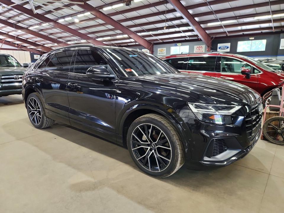 57812786 :رقم المزاد ، WA1DVAF11KD028727 vin ، 2019 Audi Q8 مزاد بيع