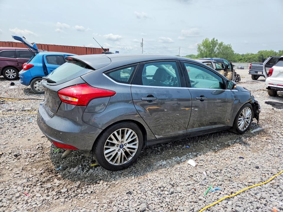 Продажа на аукционе авто 2015 Ford Focus, vin: 1FADP3N23FL247650, номер лота: 58768506