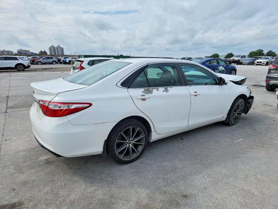 Продаж на аукціоні авто 2015 Toyota Camry, vin: 4T1BF1FK2FU497569, номер лоту: 55755666