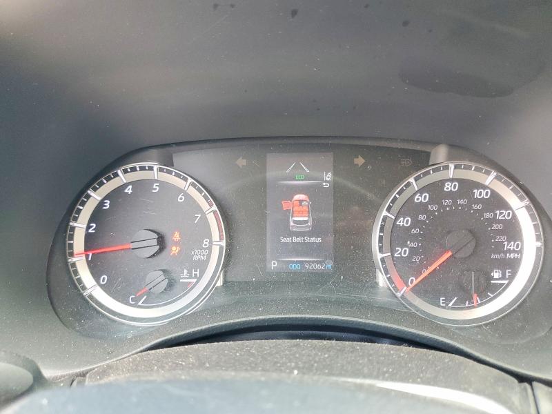 2021 Toyota Highlander მანქანა იყიდება აუქციონზე, vin: 5TDZZRAHXMS049618, აუქციონის ნომერი: 57713816