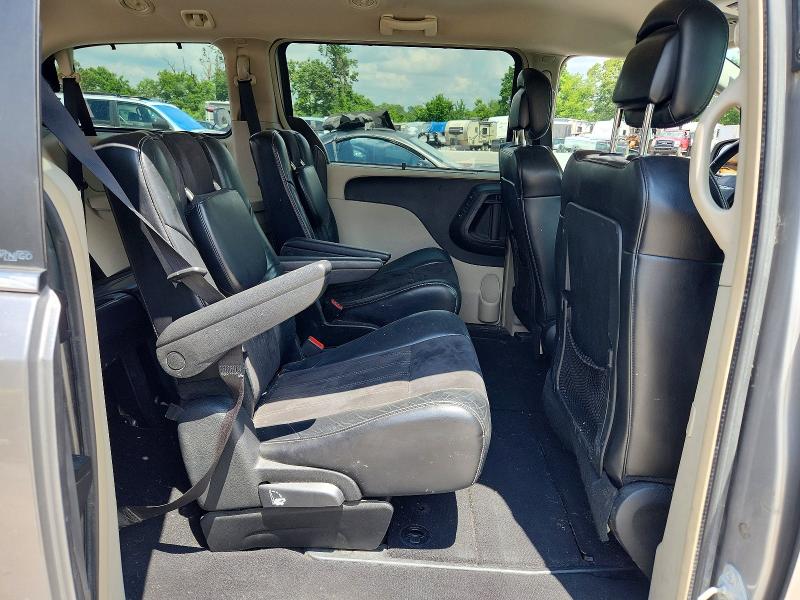 55948866 :رقم المزاد ، 2C4RC1CG4ER319895 vin ، 2014 Chrysler Town & Country مزاد بيع