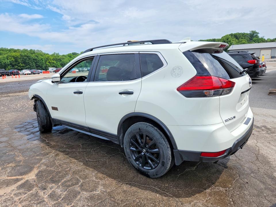 55909566 :رقم المزاد ، 5N1AT2MV0HC768726 vin ، 2017 Nissan Rogue مزاد بيع