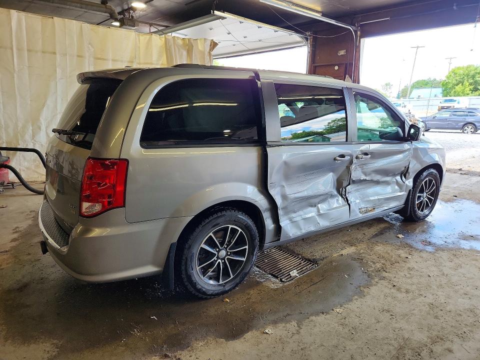 58486306 :رقم المزاد ، 2C4RDGEG1KR648398 vin ، 2019 Dodge Grand Caravan مزاد بيع