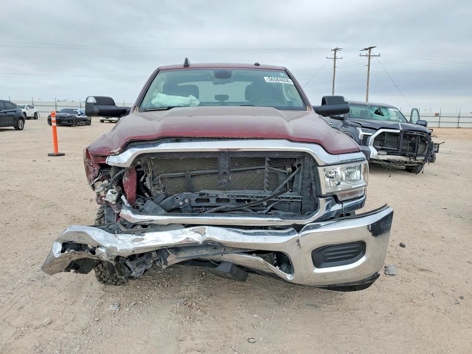 56584656 :رقم المزاد ، 3C6UR5DJ9KG518864 vin ، 2019 Ram 2500 مزاد بيع