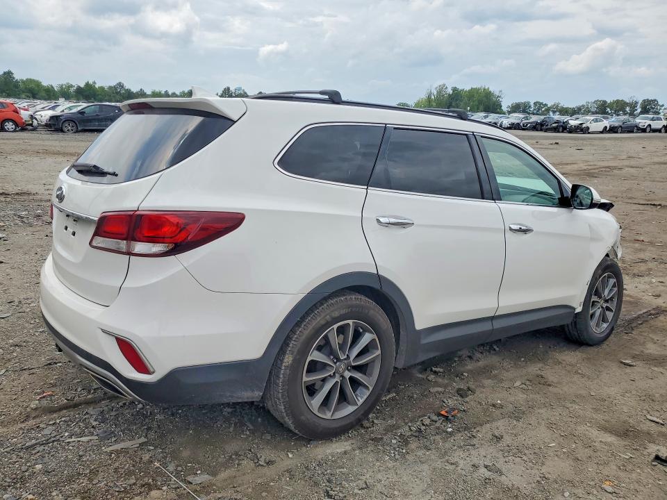 56847826 :رقم المزاد ، KM8SN4HF5HU175273 vin ، 2017 Hyundai Santa Fe مزاد بيع