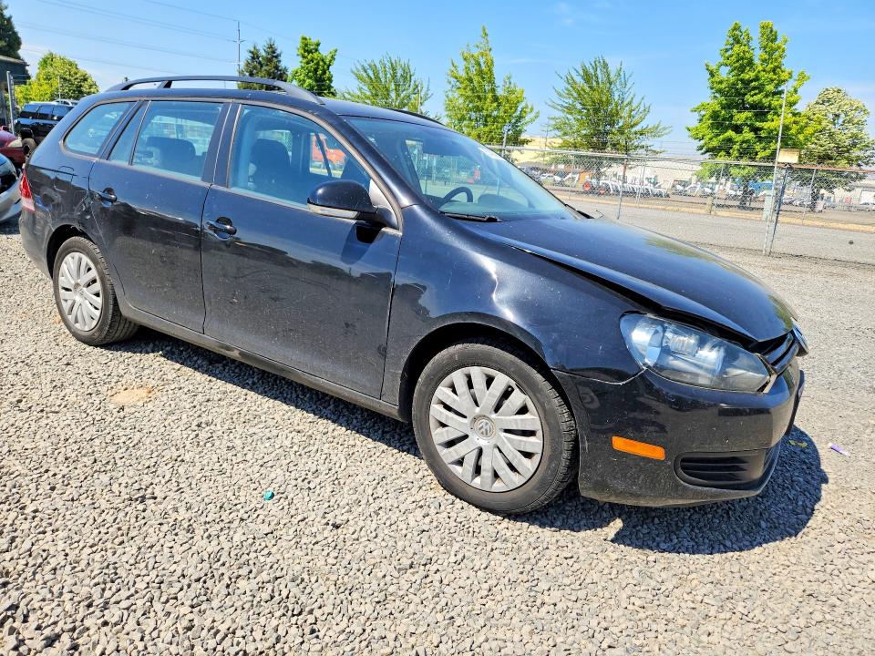 2010 Volkswagen Jetta მანქანა იყიდება აუქციონზე, vin: 3VWKZ7AJ5AM646130, აუქციონის ნომერი: 57406396