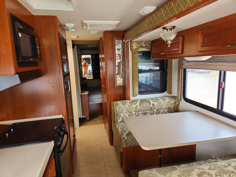 Продажа на аукционе авто 2004 Workhorse Motorhome Chassis, vin: 5B4MP67G143391429, номер лота: 57595536