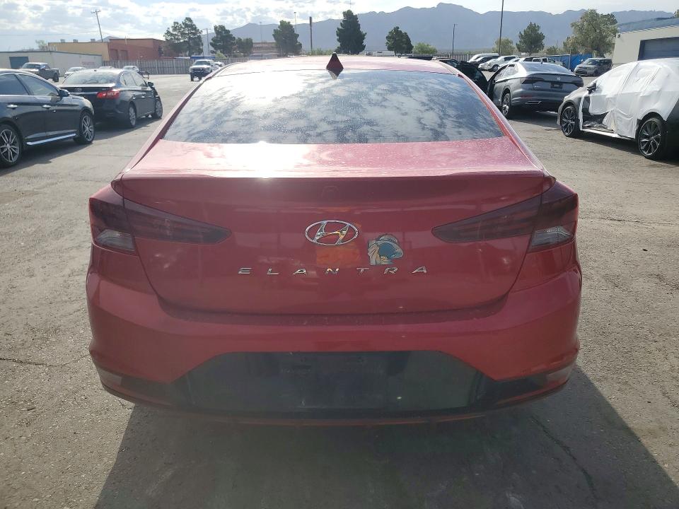 2020 Hyundai Elantra მანქანა იყიდება აუქციონზე, vin: 5NPD84LFXLH629824, აუქციონის ნომერი: 57957096