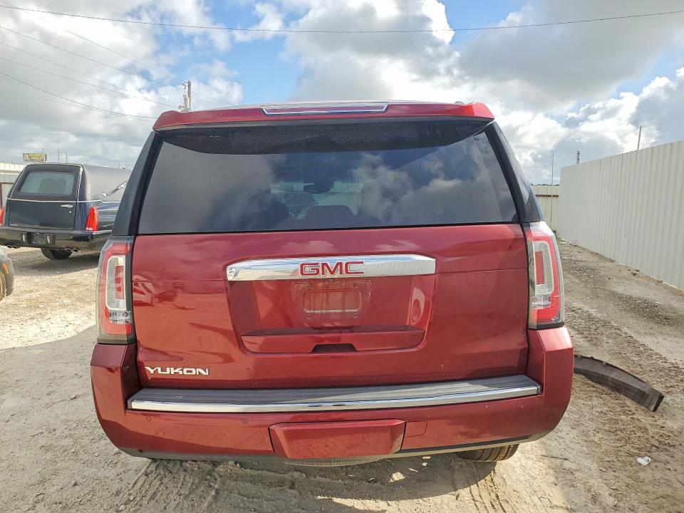 56721426 :رقم المزاد ، 1GKS1CKJ3KR327587 vin ، 2019 Gmc Yukon مزاد بيع