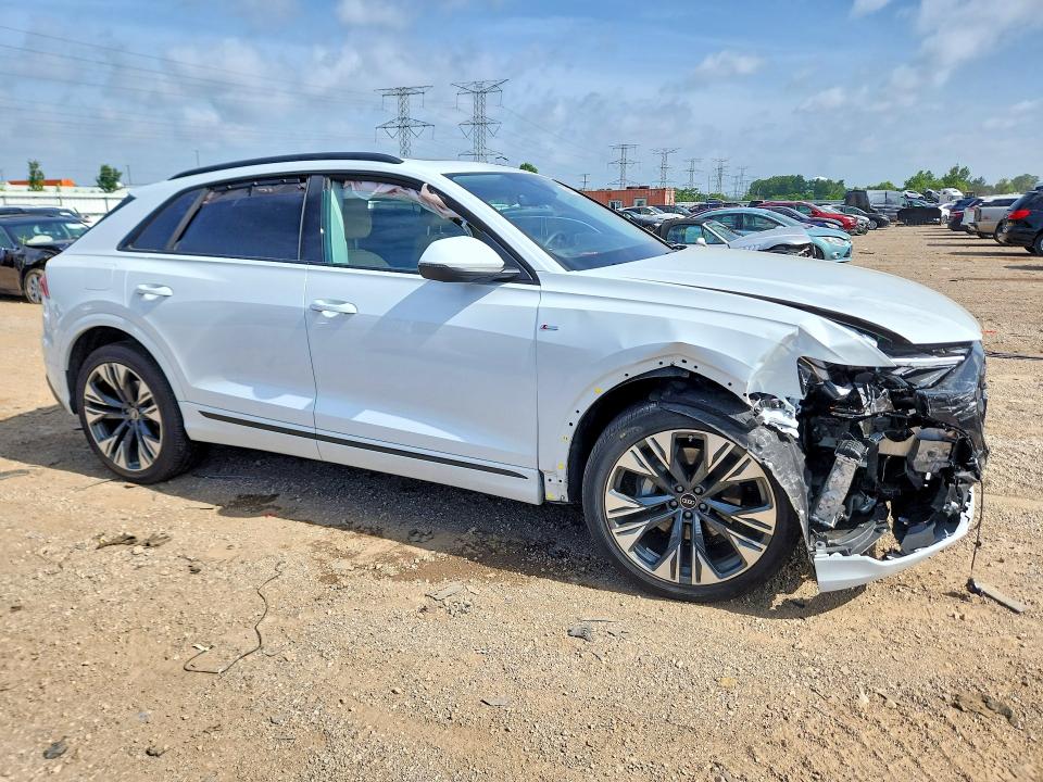 2025 Audi Q8 მანქანა იყიდება აუქციონზე, vin: WA1EVBF13SD019926, აუქციონის ნომერი: 85967895