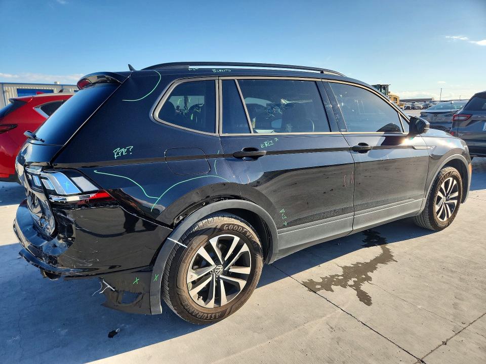 55972326 :رقم المزاد ، 3VVRB7AX8PM065189 vin ، 2023 Volkswagen Tiguan مزاد بيع