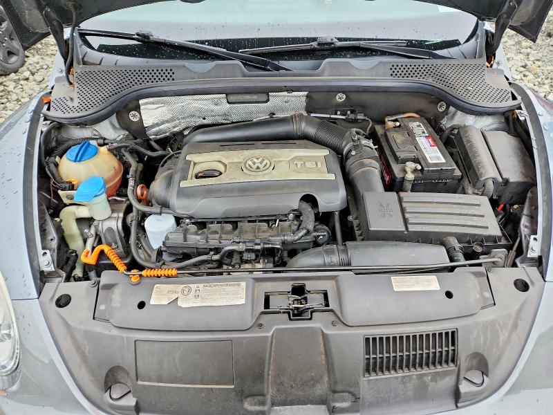 57935696 :رقم المزاد ، 3VWVA7AT7CM640046 vin ، 2012 Volkswagen Beetle مزاد بيع