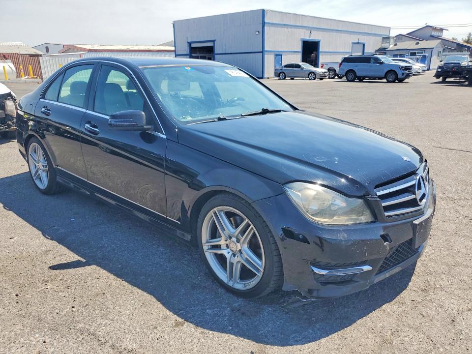 58049496 :رقم المزاد ، WDDGF8AB3EA920692 vin ، 2014 Mercedes-benz C مزاد بيع