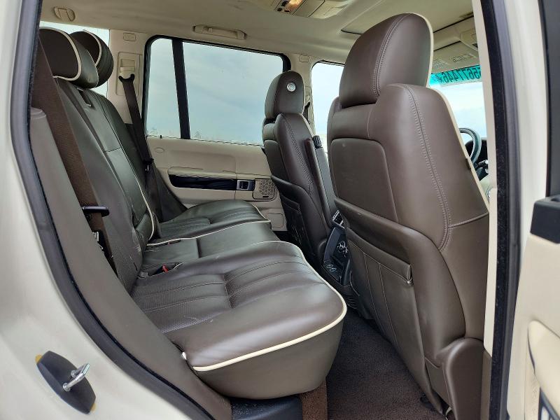 55677446 :رقم المزاد ، SALMF1D47AA307821 vin ، 2010 Land Rover Range Rover مزاد بيع