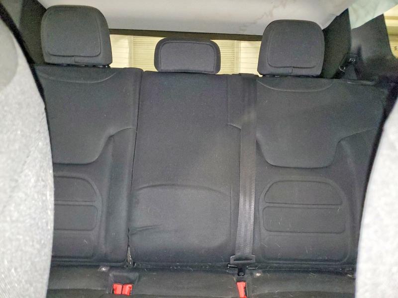 58829786 :رقم المزاد ، ZACNJBBB5KPK71899 vin ، 2019 Jeep Renegade مزاد بيع