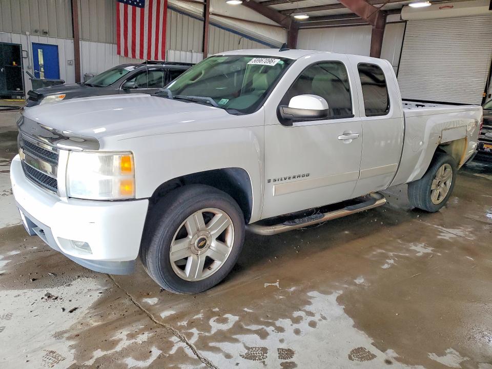 58967096 :رقم المزاد ، 1GCEK19018Z153907 vin ، 2008 Chevrolet Silverado مزاد بيع