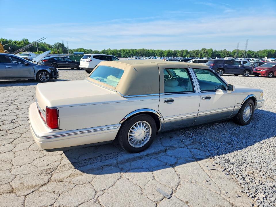 55859526 :رقم المزاد ، 1LNLM82WXVY705345 vin ، 1997 Lincoln Town Car مزاد بيع