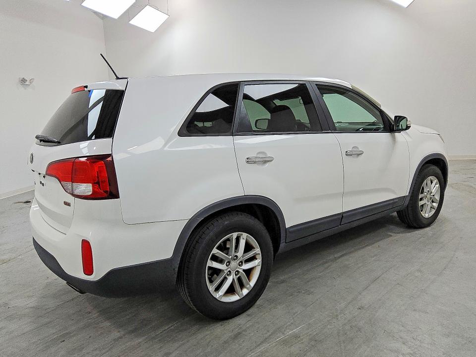 2014 Kia Sorento მანქანა იყიდება აუქციონზე, vin: 5XYKT3A6XEG504173, აუქციონის ნომერი: 55178806