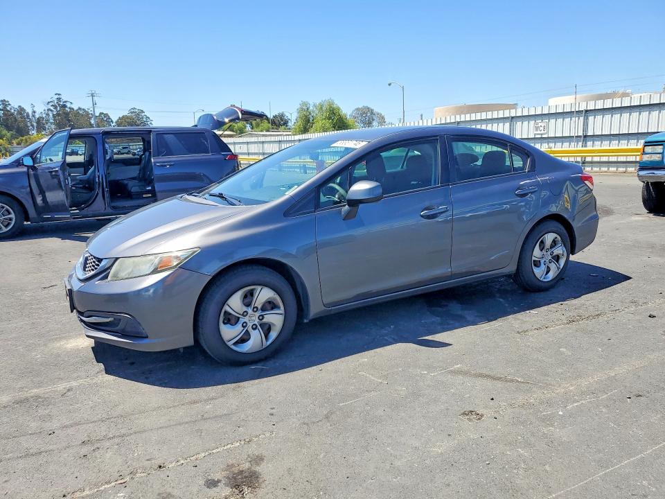 2013 Honda Civic მანქანა იყიდება აუქციონზე, vin: 2HGFB2F57DH597976, აუქციონის ნომერი: 55331746