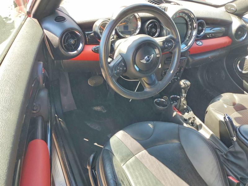 2015 Mini Cooper Roadster მანქანა იყიდება აუქციონზე, vin: WMWSY1C53FT626015, აუქციონის ნომერი: 57944416