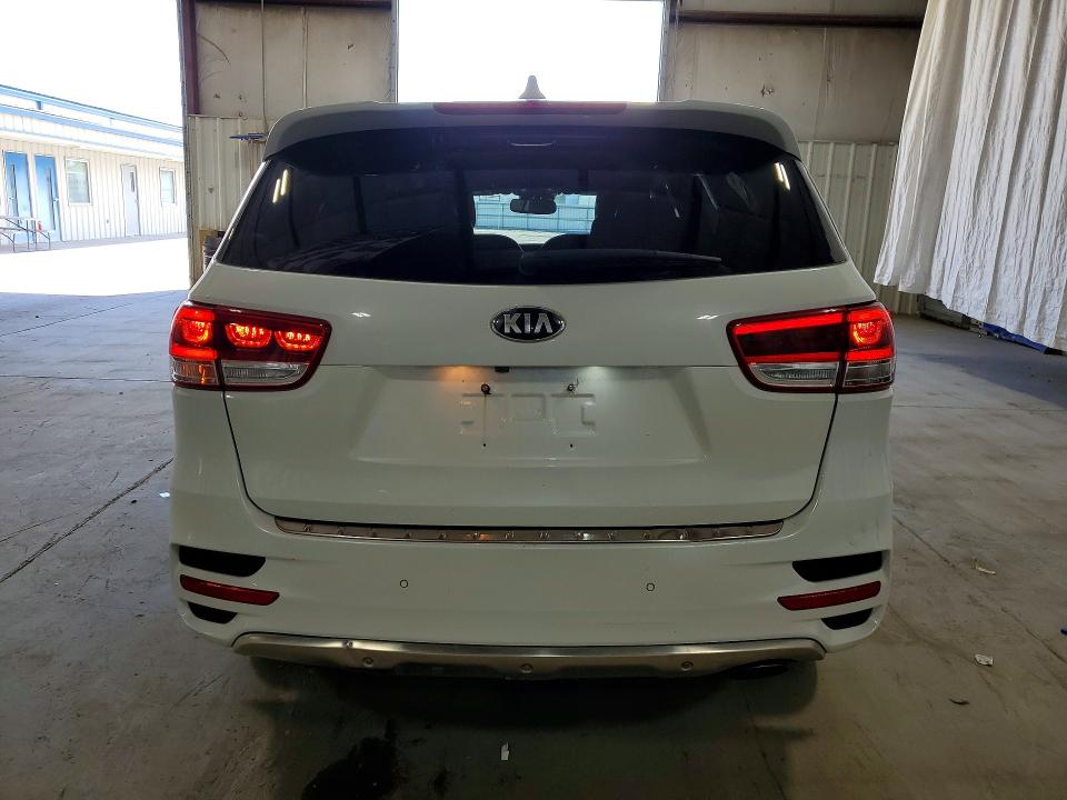 2017 Kia Sorento მანქანა იყიდება აუქციონზე, vin: 5XYPKDA54HG228728, აუქციონის ნომერი: 57132276