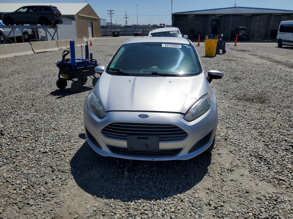 59228066 :رقم المزاد ، 3FADP4TJ3EM221319 vin ، 2014 Ford Fiesta مزاد بيع