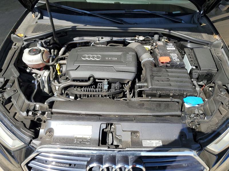 Продажа на аукционе авто 2018 Audi A3, vin: WAUJ8GFF6J1039038, номер лота: 55822646