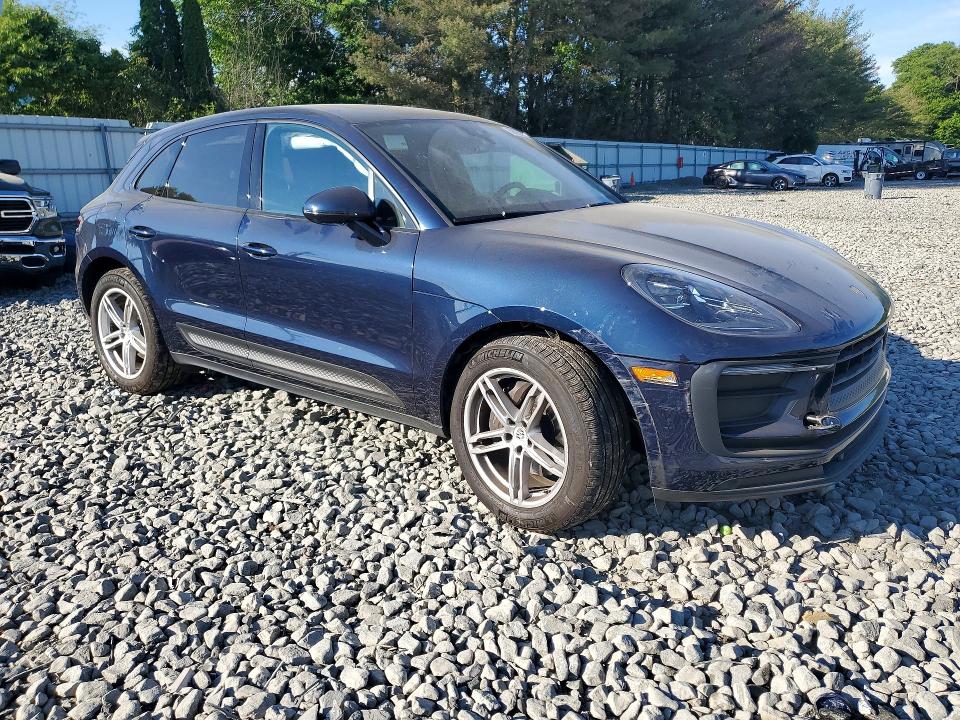 56055726 :رقم المزاد ، WP1AA2A56NLB07114 vin ، 2022 Porsche Macan مزاد بيع