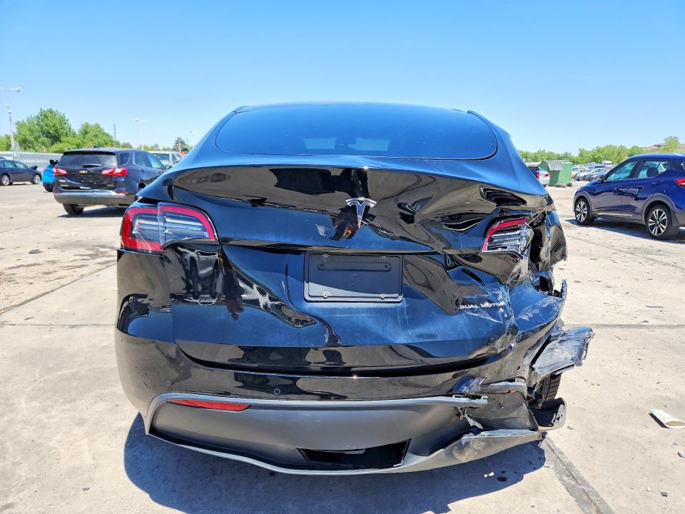 2021 Tesla Model Y მანქანა იყიდება აუქციონზე, vin: 5YJYGAEE3MF152175, აუქციონის ნომერი: 57610506