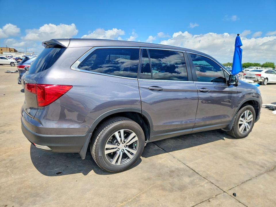 56588326 :رقم المزاد ، 5FNYF5H51JB010067 vin ، 2018 Honda Pilot مزاد بيع