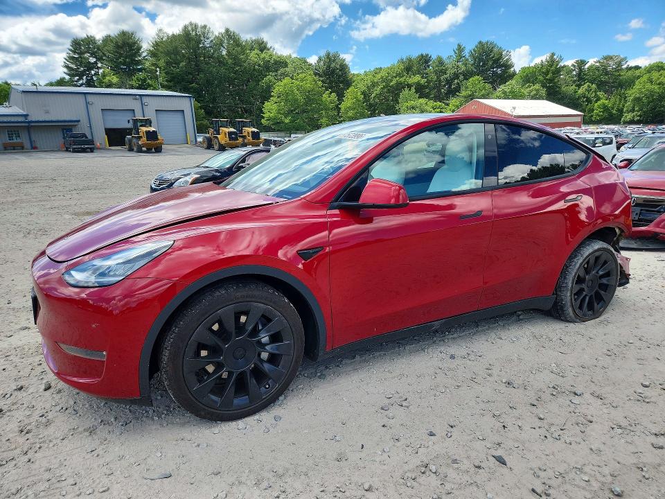 57573996 :رقم المزاد ، 5YJYGDEE4LF034717 vin ، 2020 Tesla Model Y مزاد بيع