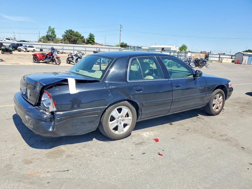 2007 Ford Crown Victoria მანქანა იყიდება აუქციონზე, vin: 2FAHP74VX7X153869, აუქციონის ნომერი: 57357066