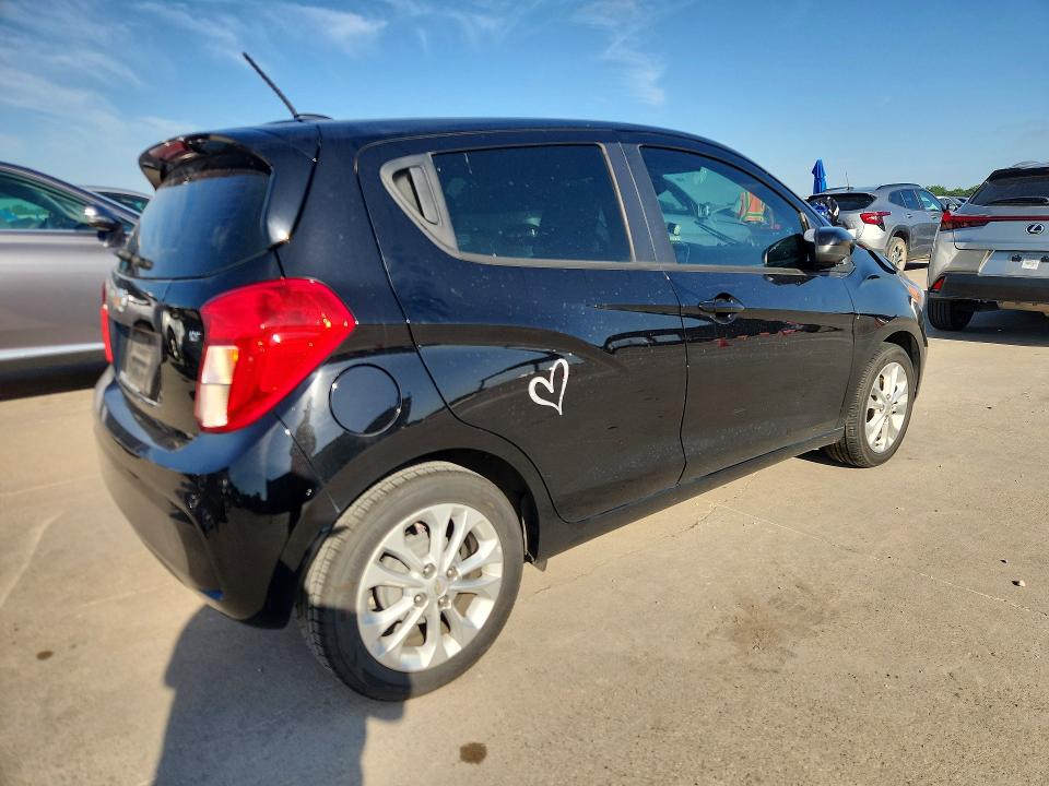 57520366 :رقم المزاد ، KL8CD6SA5MC225781 vin ، 2021 Chevrolet Spark مزاد بيع