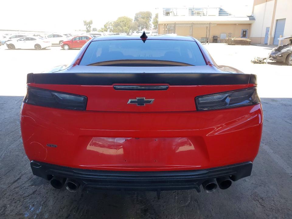Продажа на аукционе авто 2018 Chevrolet Camaro, vin: 1G1FE1R79J0161765, номер лота: 56547216
