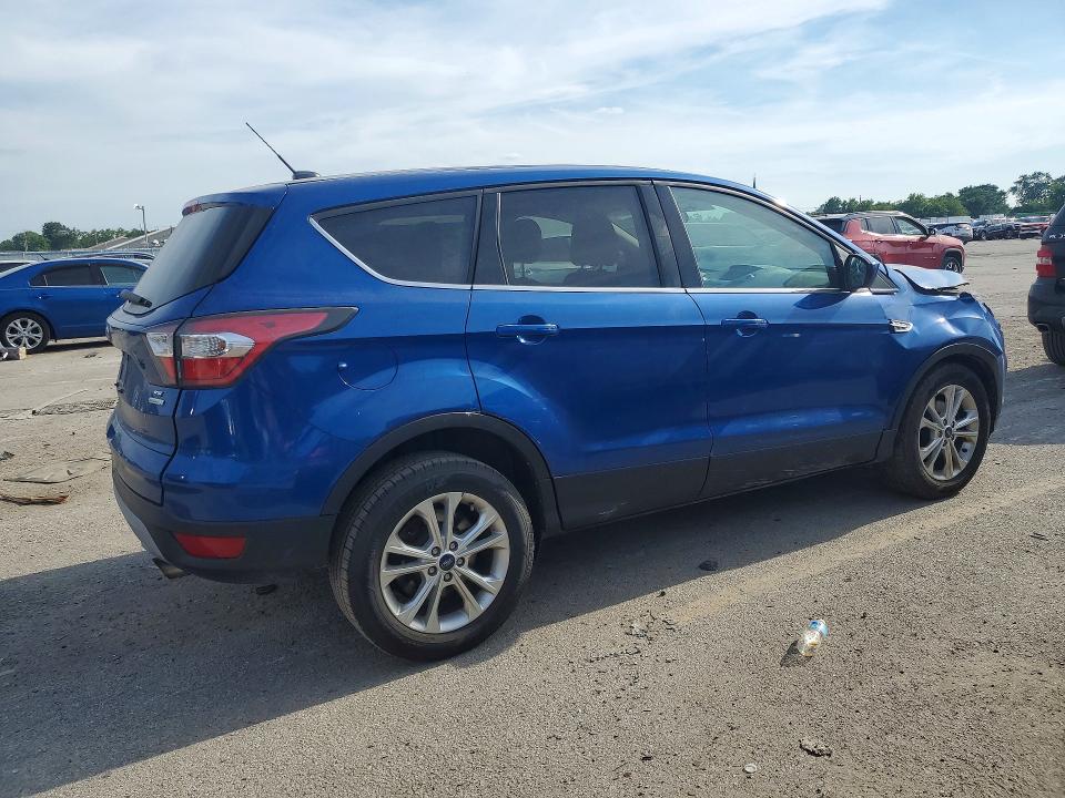 2017 Ford Escape მანქანა იყიდება აუქციონზე, vin: 1FMCU0GD6HUB38006, აუქციონის ნომერი: 55977606